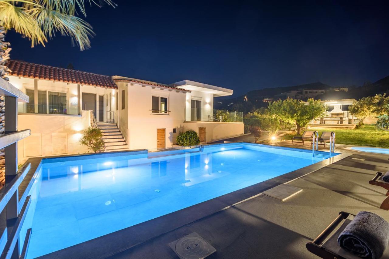 Queen'S Gem Luxury Villa - Heated Jacuzzi & Pool Hersonissos  Exterior photo