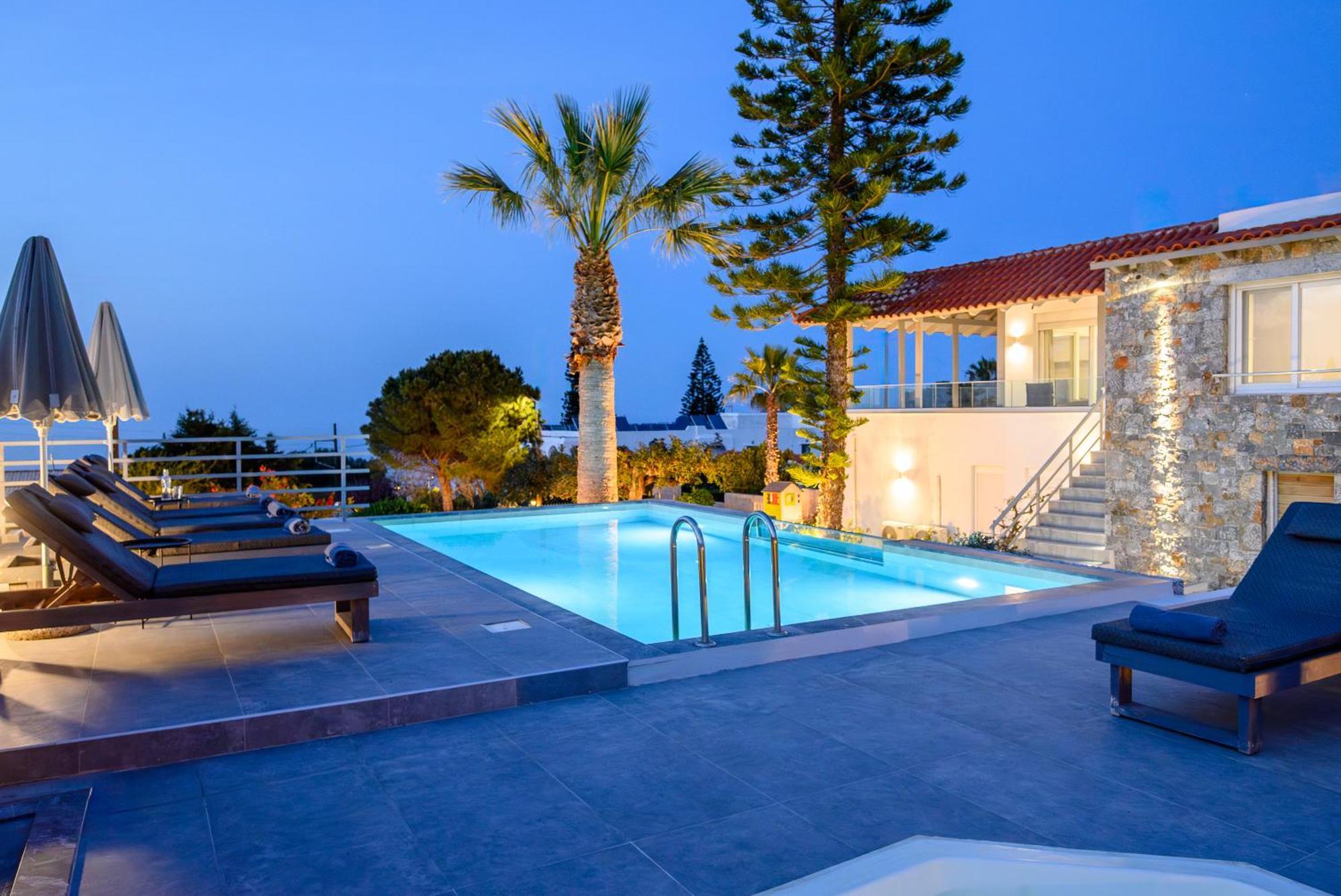 Queen'S Gem Luxury Villa - Heated Jacuzzi & Pool Hersonissos  Exterior photo