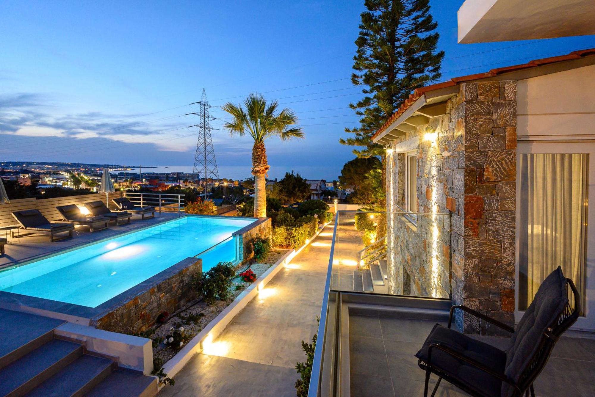 Queen'S Gem Luxury Villa - Heated Jacuzzi & Pool Hersonissos  Exterior photo