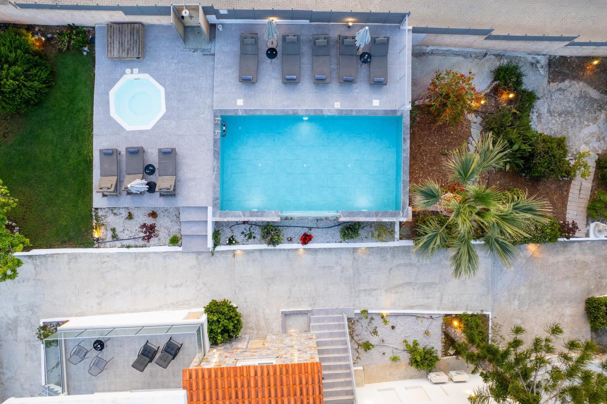 Queen'S Gem Luxury Villa - Heated Jacuzzi & Pool Hersonissos  Exterior photo
